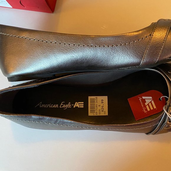 American Eagle Flats, NWT - Picture 7 of 9